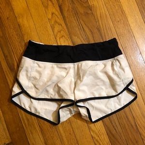 Lulu lemon speed up short